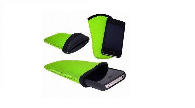 Neoprene-Sleeve-for-iPhone